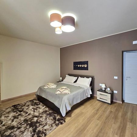 Casa Vacanze Oikia - Room Girasole Naples Exterior photo